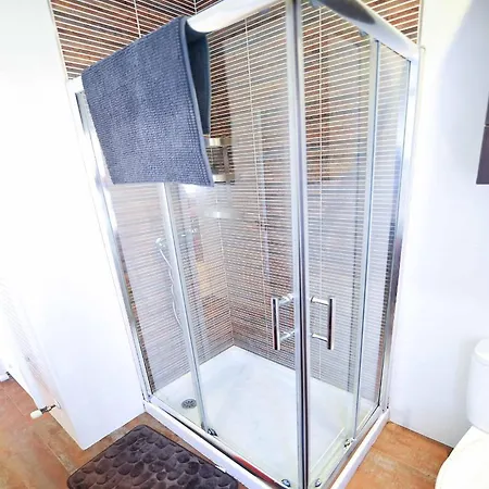 Apartamento Teresita * 산탄데르